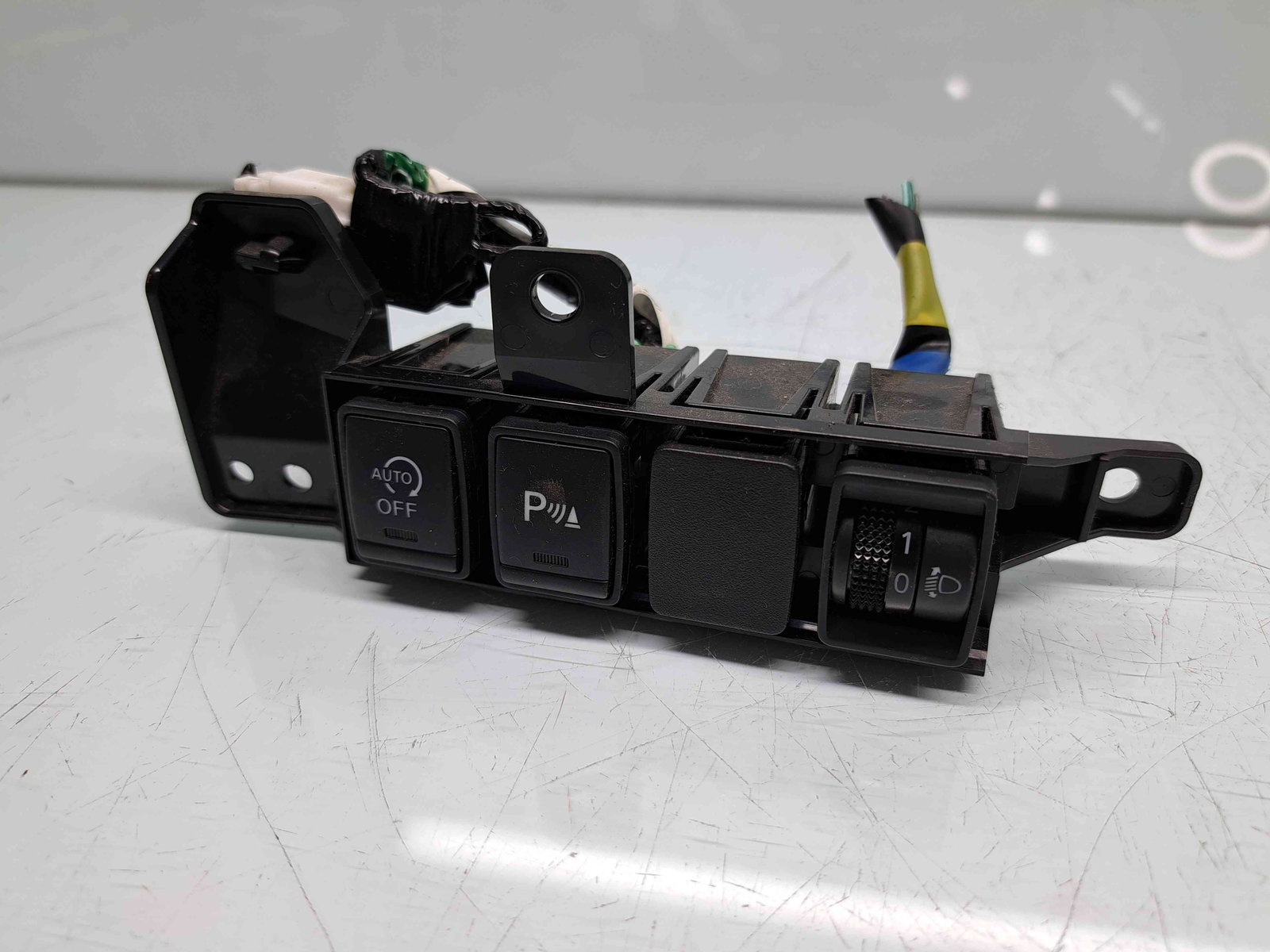 Buton reglaj far Nissan X-Trail (T32) [Fabr 2013-prezent] 240184CE0A - imagine 4