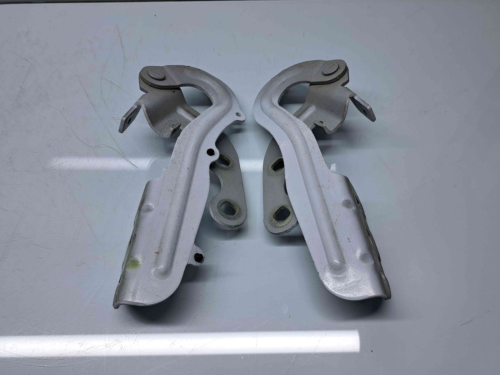 Set balamale capota Ford Tourneo Courier [Fabr 2014-2020] Frozen White - imagine 3