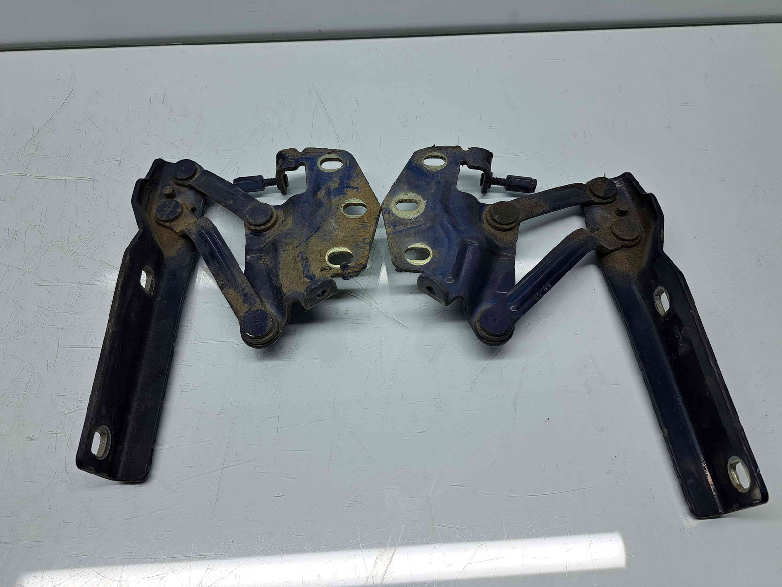 Set balamale capota Volkswagen Passat B6 (3C2) [Fabr 2005-2010] LA5E