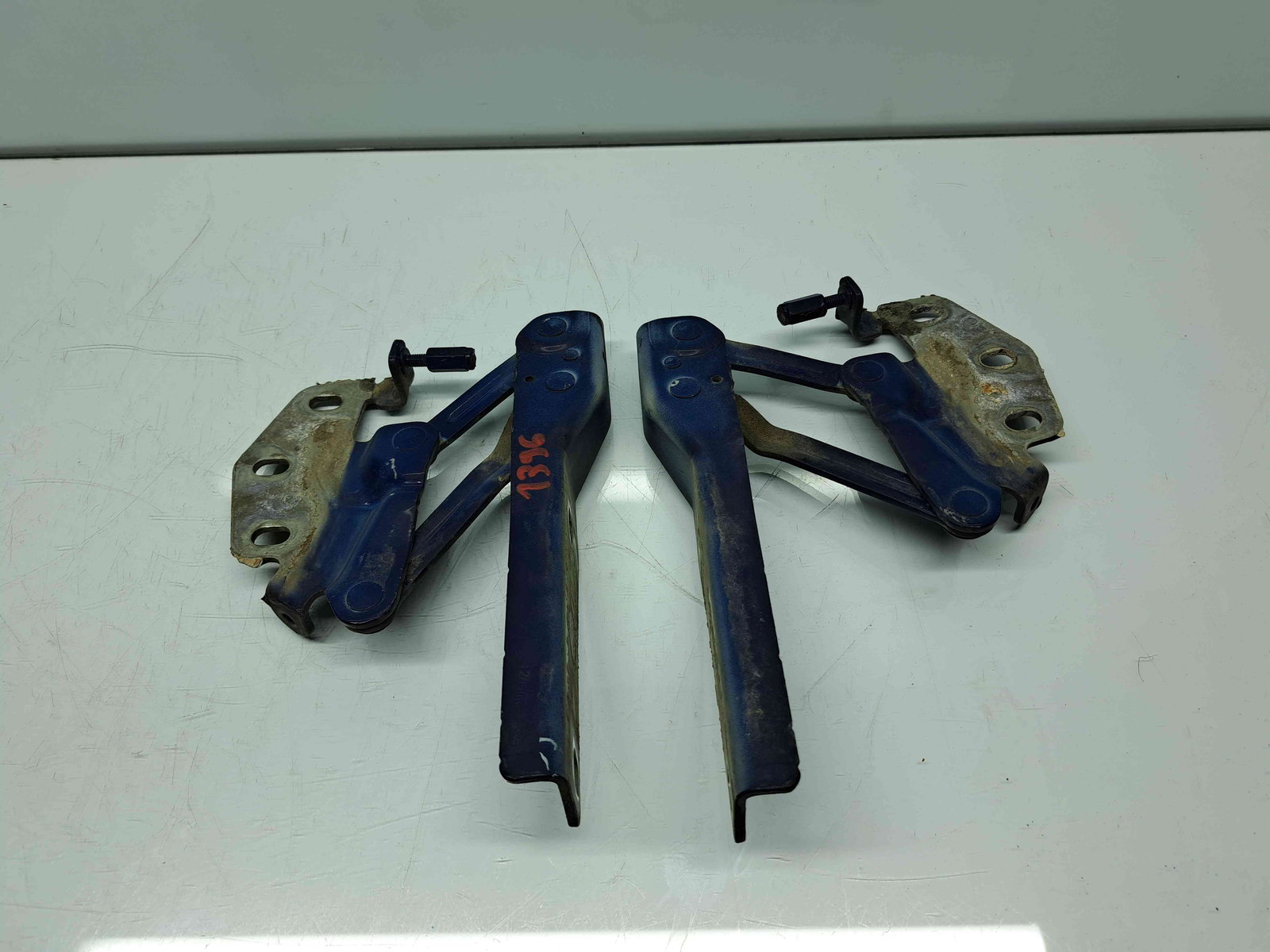 Set balamale capota Volkswagen Passat B6 (3C2) [Fabr 2005-2010] LA5E - imagine 2