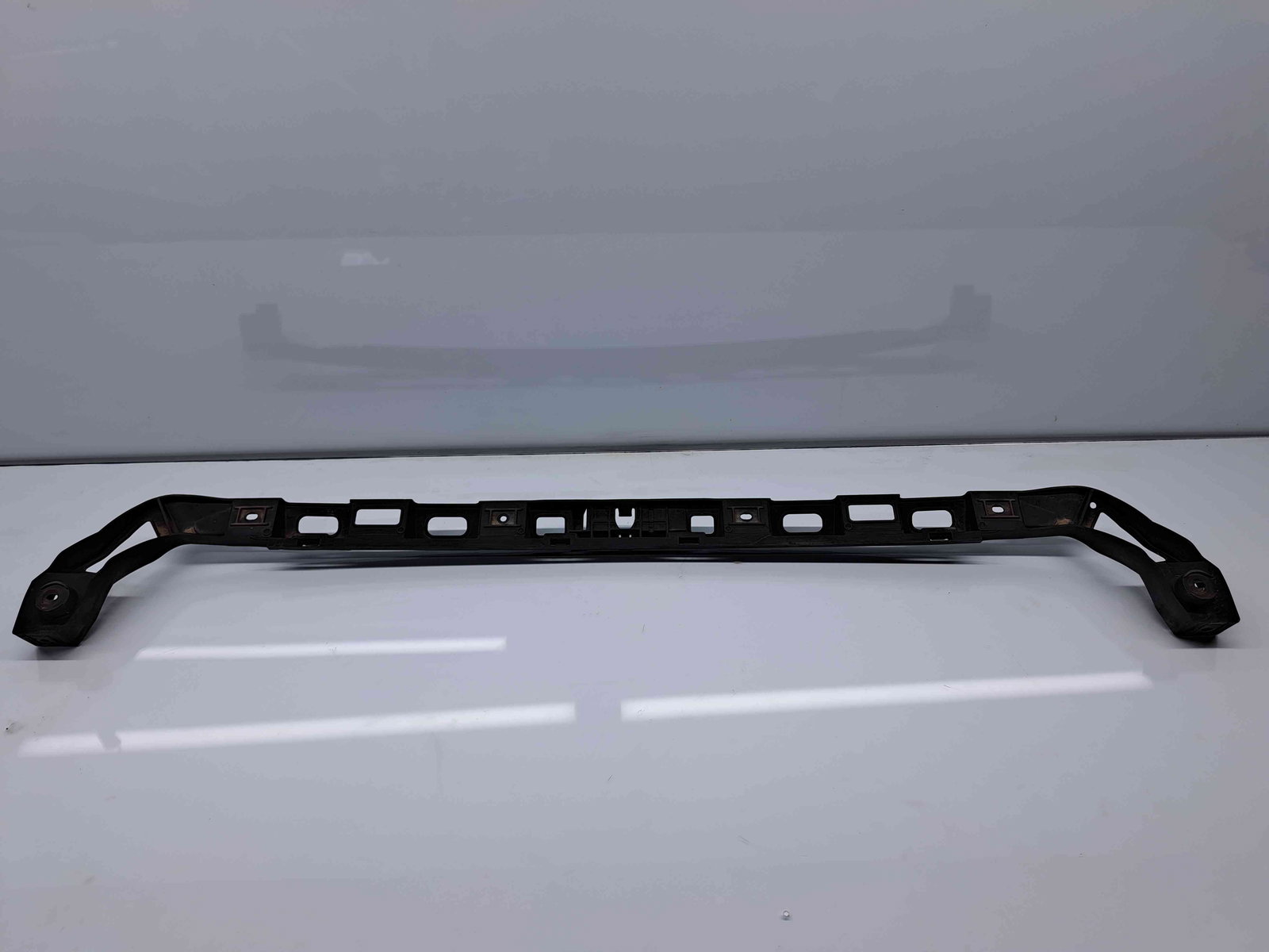 Suport central bara spate Volkswagen Passat B6 (3C2) [Fabr 2005-2010] 3C5807863 - imagine 2