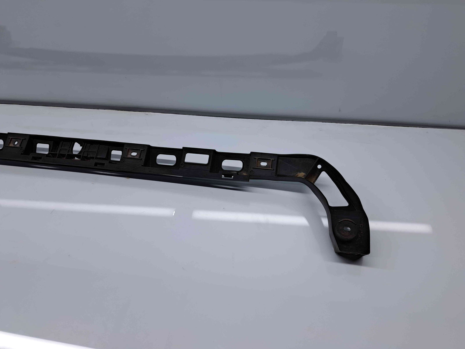 Suport central bara spate Volkswagen Passat B6 (3C2) [Fabr 2005-2010] 3C5807863 - imagine 3