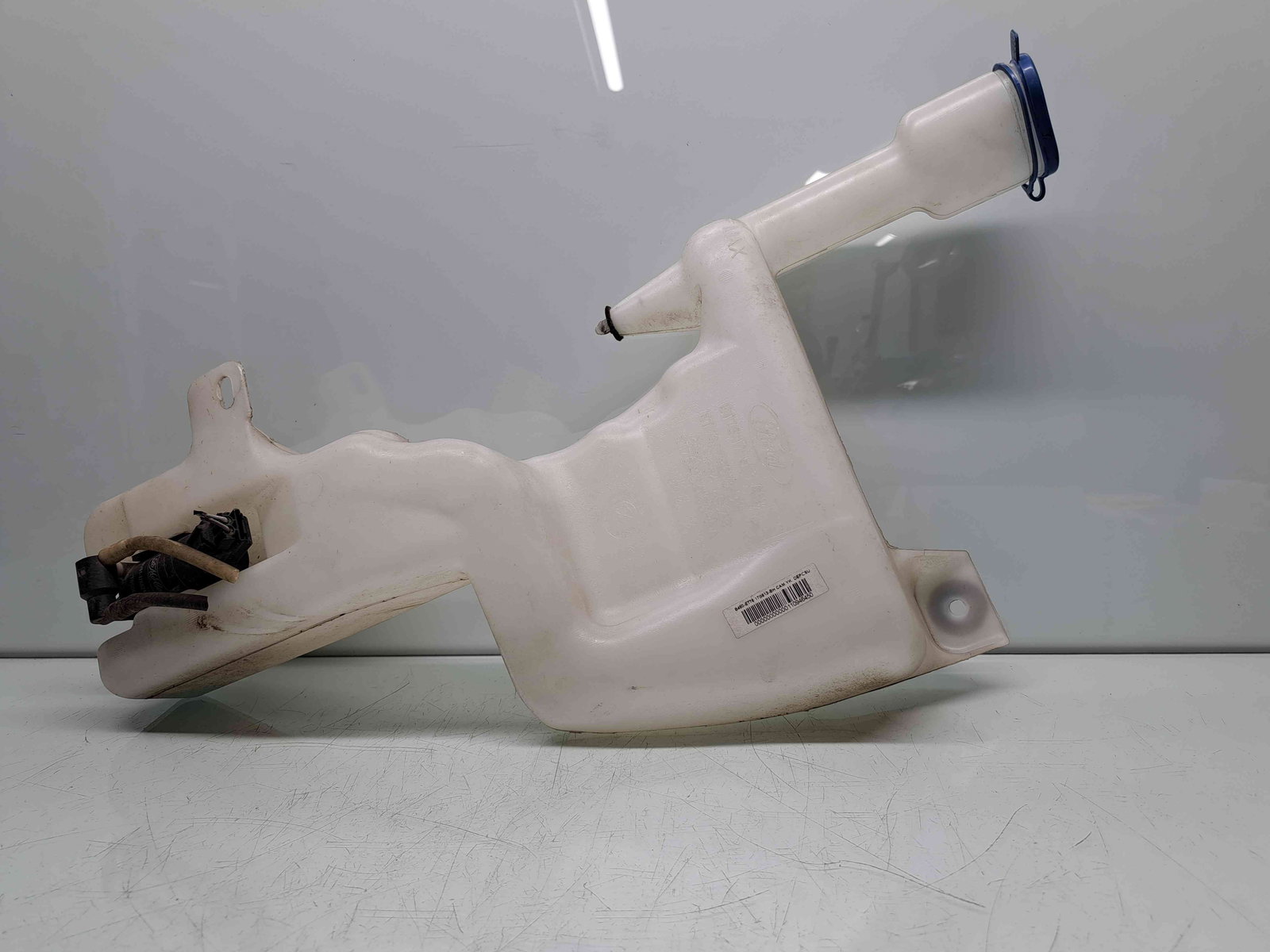 Vas lichid parbriz Ford Tourneo Courier [Fabr 2014-2020] ET 7617B613AH - imagine 1