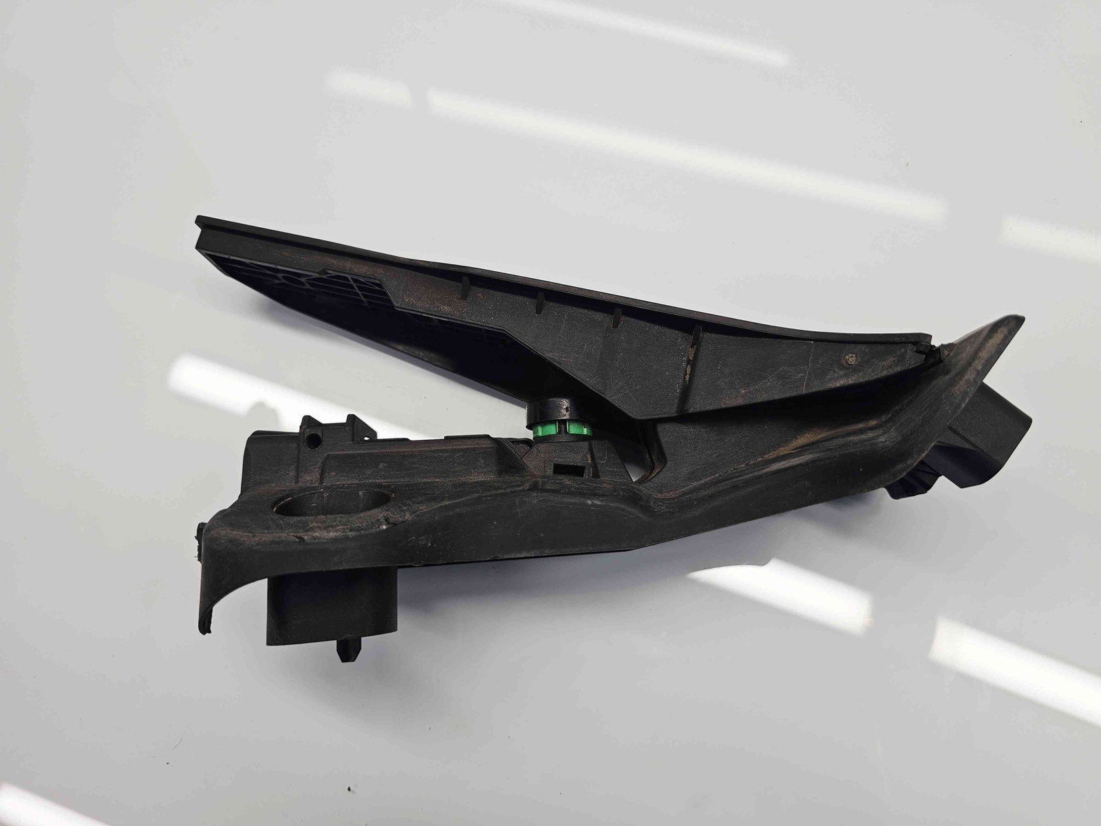 Pedala acceleratie Volkswagen Passat B6 (3C2) [Fabr 2005-2010] 1K1723503L - imagine 2