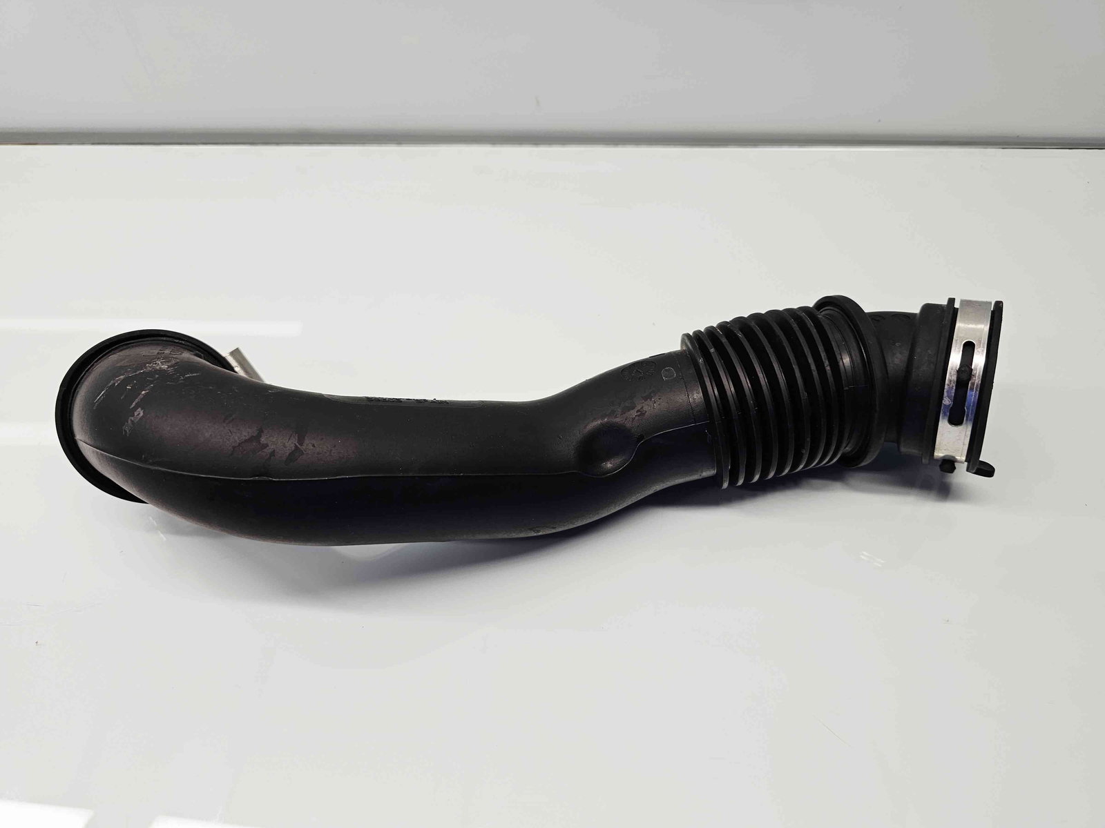 Tub admisie aer Ford Tourneo Courier [Fabr 2014-2020] C1B19C623AC 1.0 Benz M1DA 74KW / 100CP - imagine 1