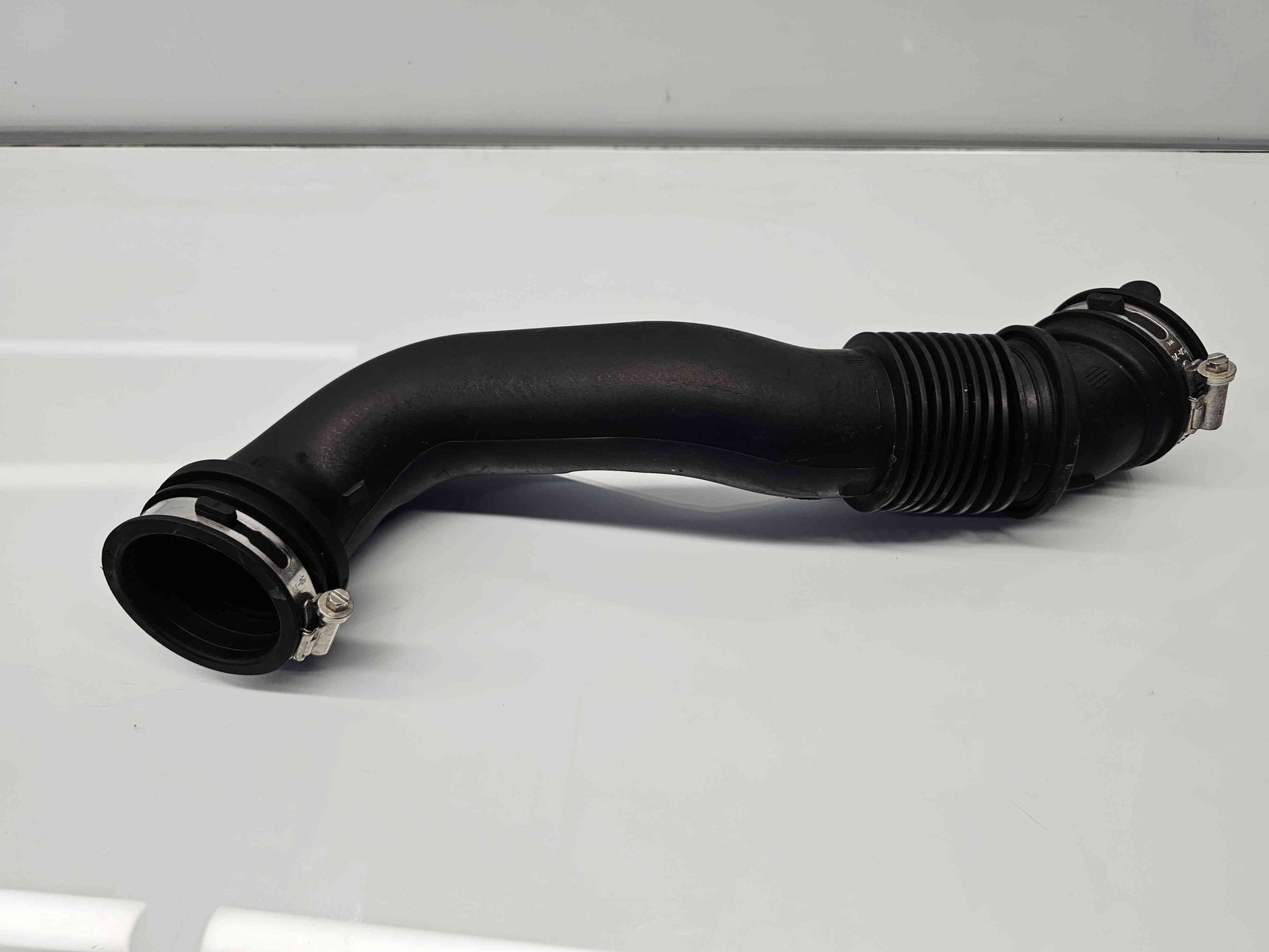 Tub admisie aer Ford Tourneo Courier [Fabr 2014-2020] C1B19C623AC 1.0 Benz M1DA 74KW / 100CP - imagine 2