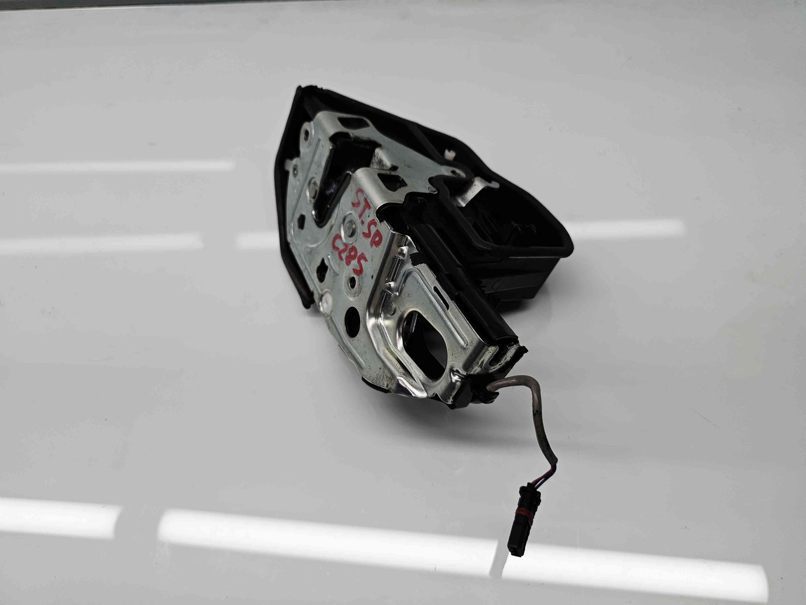 Broasca usa stanga spate Bmw X5 (E70) [Fabr 2007-2013] 7315023 - imagine 1