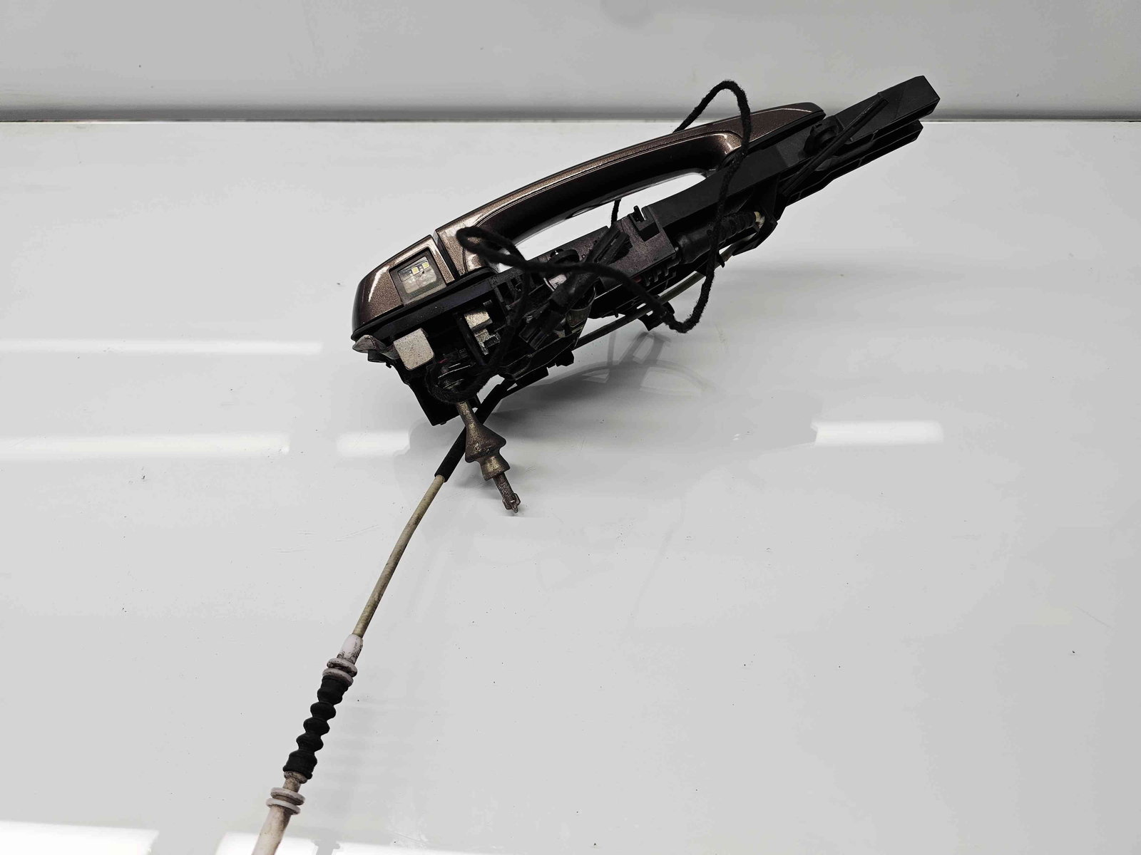 Maner usa dreapta fata Bmw X5 (E70) [Fabr 2007-2013] B06 Sparkling Bronze - imagine 2