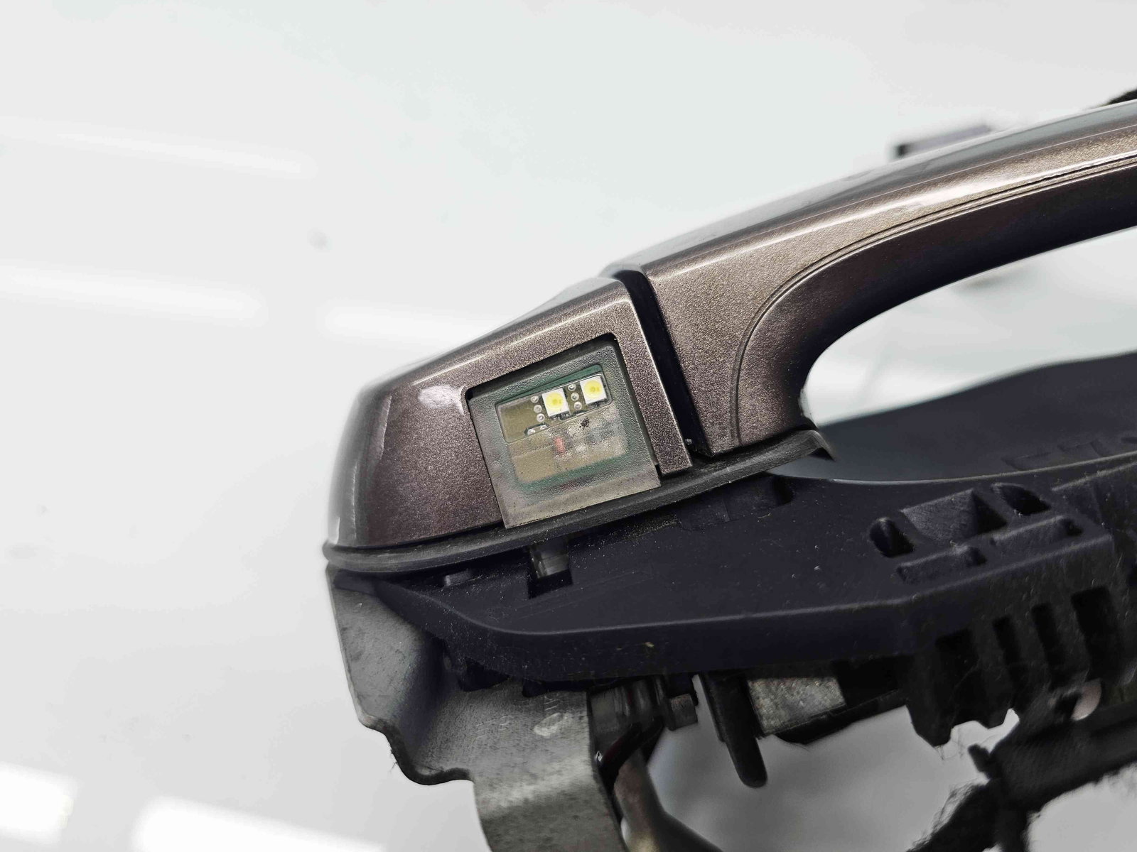 Maner usa dreapta fata Bmw X5 (E70) [Fabr 2007-2013] B06 Sparkling Bronze - imagine 3