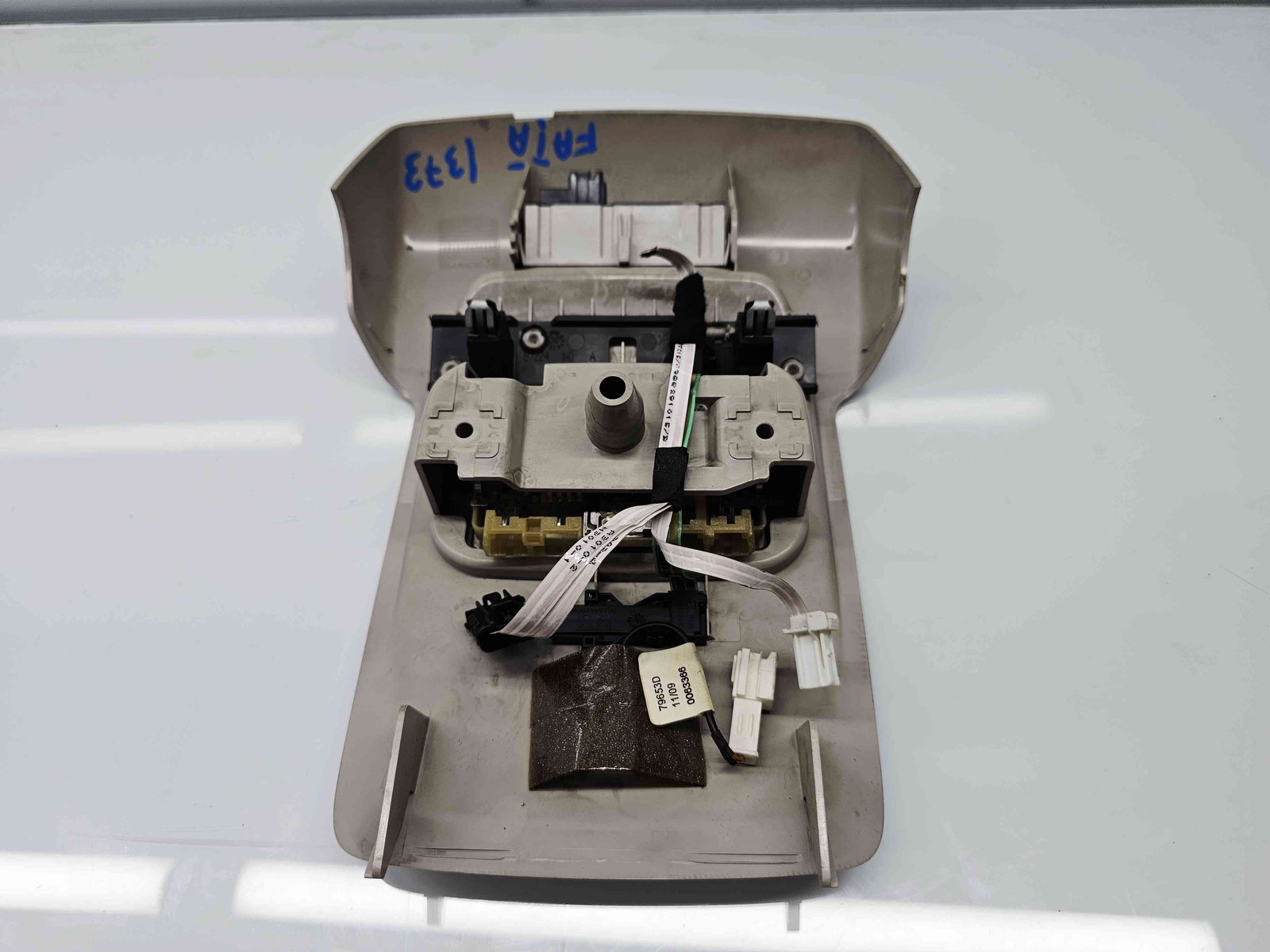 Plafoniera fata Citroen C5 (III) [Fabr 2008-2017] 9662156177 - imagine 1