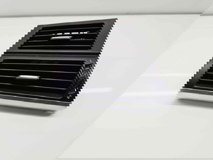  Grila aerisire stanga Bmw X5 (E70) [Fabr 2007-2013] 9227767