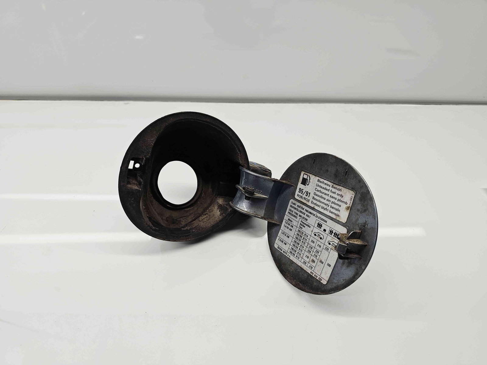 Capac rezervor Skoda Fabia 1 Combi (6Y5) [Fabr 2000-2008] LF7U - imagine 2