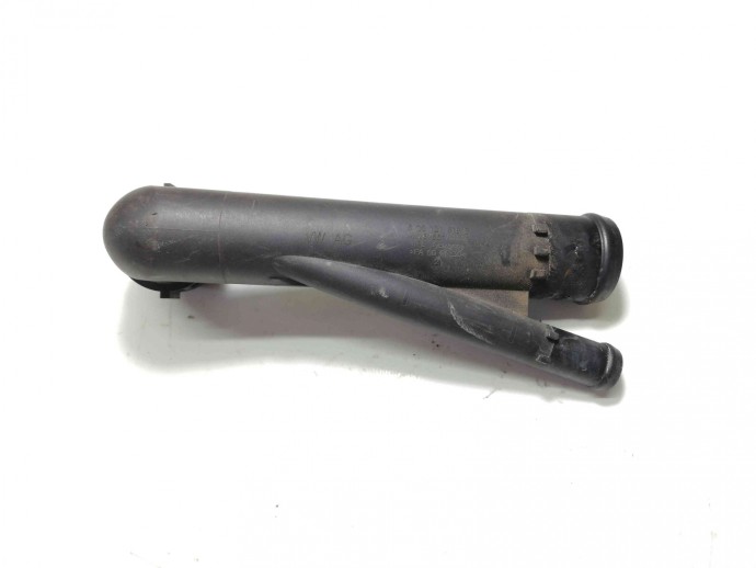 Distribuitor apa 5Q0121619B Skoda Octavia 1.6 CLHA 2012-2022