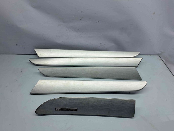 Set trimuri usa Audi A6 (4F2, C6) [Fabr 2004-2010] 4F0867410A | 4F0867409A