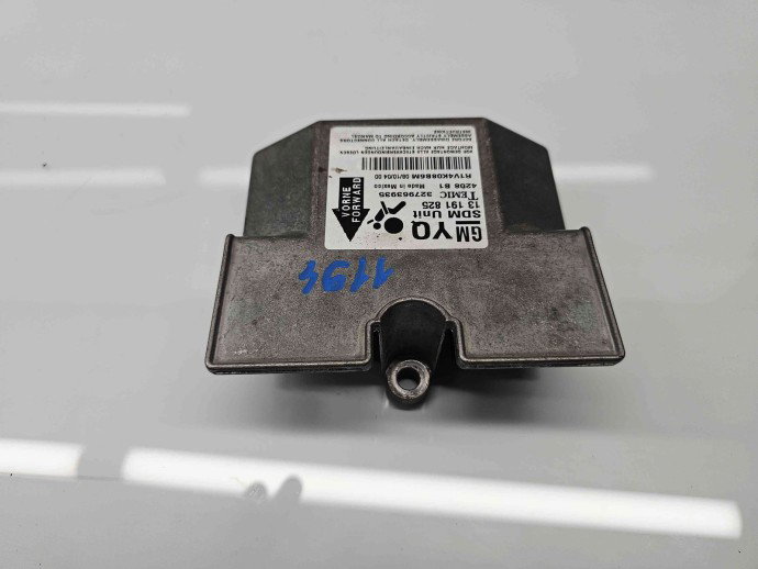Calculator airbag  Opel Zafira B (A05) [Fabr 2006-2011] 327963935 1.6 Benz Z16XEP 77KW / 100CP