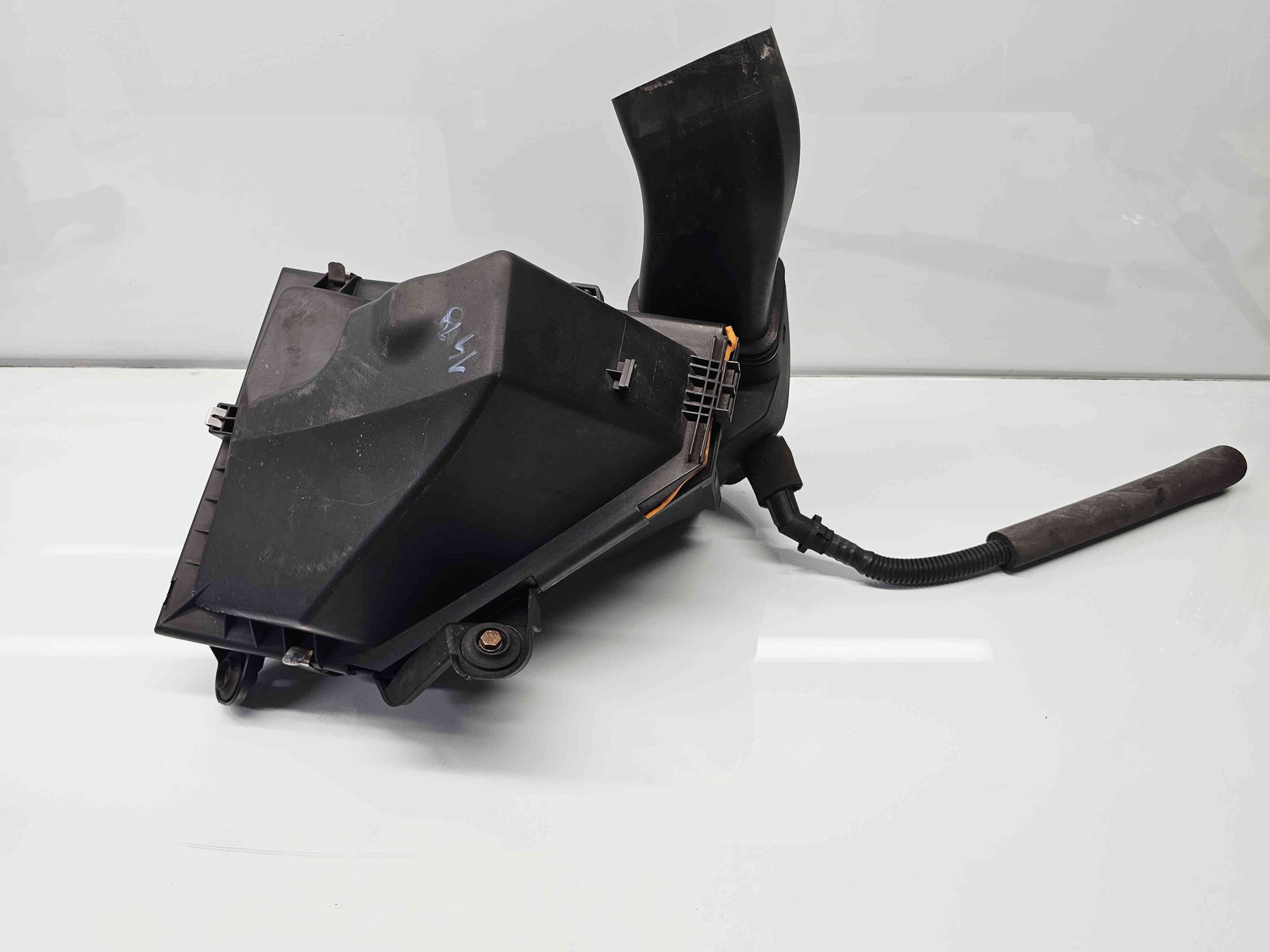 Carcasa filtru aer Bmw 3 Touring (E91) [Fabr 2005-2011] 7797467 2.0 N47D 130KW / 177CP - imagine 2