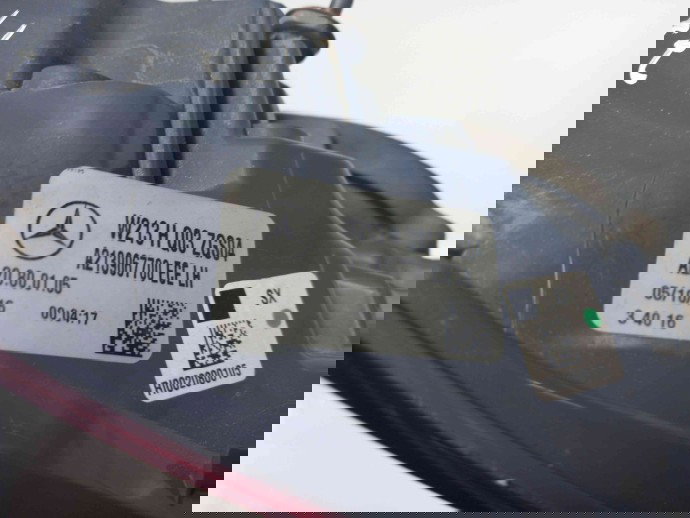 Stop aripa stanga A2139067700 Mercedes E220 W213 2.0 2016-2021