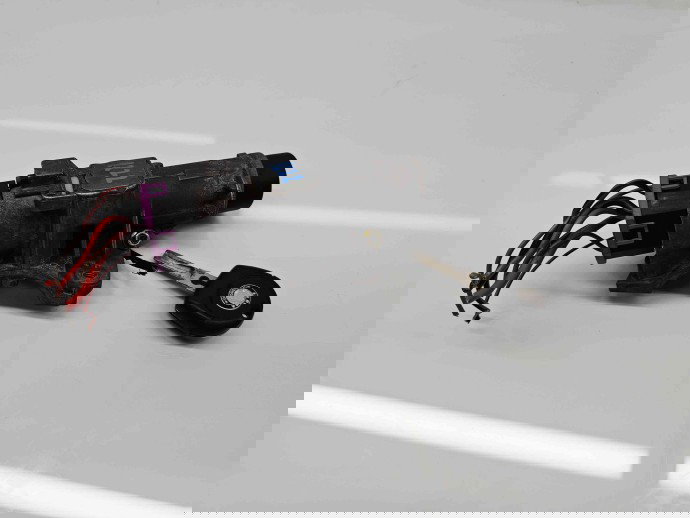  Contact cu cheie Skoda Fabia 1 Combi (6Y5) [Fabr 2000-2008] 4B0905851C  1.4 Benz AUA55KW / 75CP