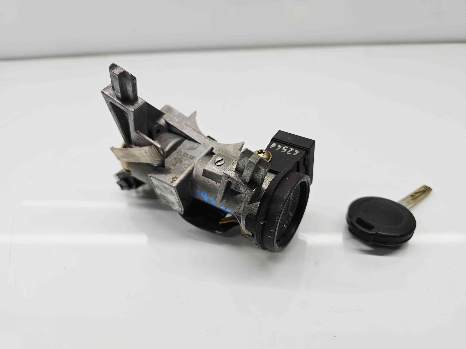 Contact cu cheie MITSUBISHI Colt [Fabr 2002-2013] MR955230 1.3 Benz 13593070KW / 95CP - imagine 2