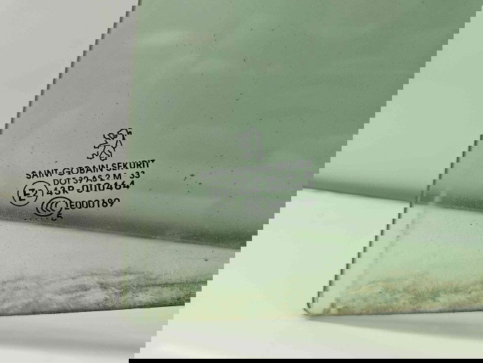 Geam usa stanga spate Peugeot 206 [Fabr 1998-2009] OEM