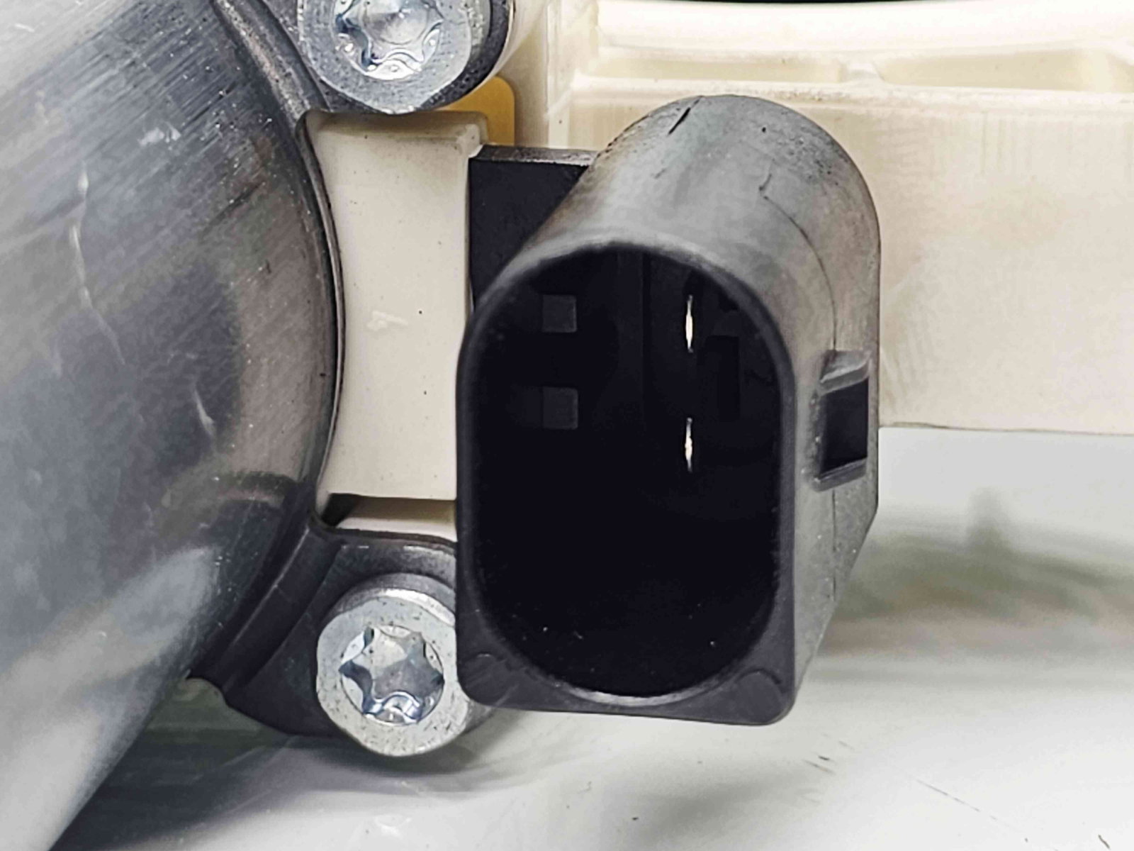 Motoras geam dreapta fata Mercedes Clasa B (W245) [Fabr 2005-2011] A1698204242 - imagine 6