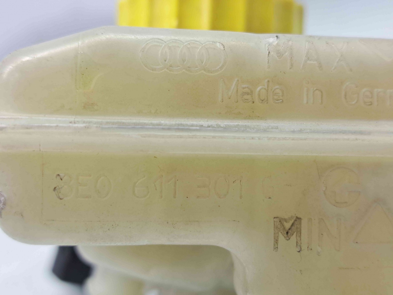 Vas lichid frana Audi A6 (4F2, C6) [Fabr 2004-2010] 8E0611301G - imagine 2