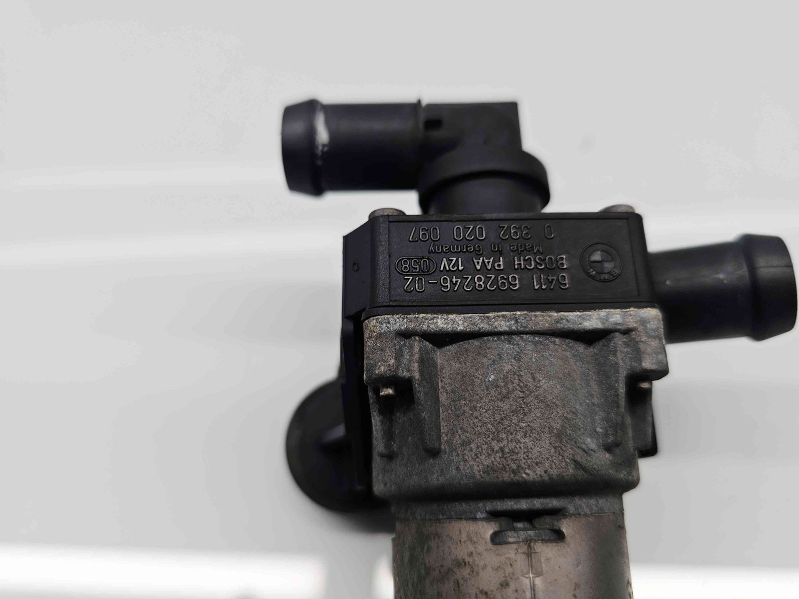 Pompa recirculare apa Bmw 3 Touring (E91) [Fabr 2005-2011] 6411692824602 2.0 N47D 130KW / 177CP - imagine 6