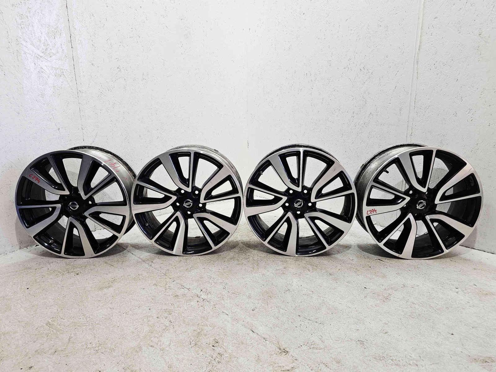 Set jante aliaj Nissan X-Trail (T32) [Fabr 2013-prezent] 5X114,3 / R19 / 7J / ET40 - imagine 1