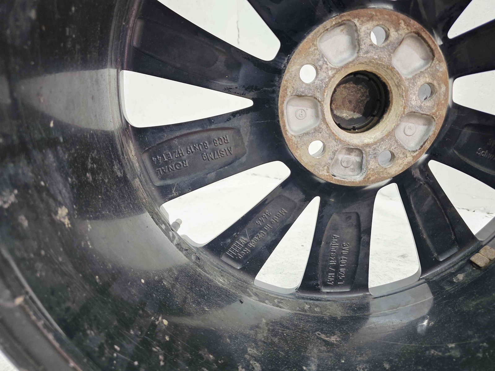 Set jante aliaj Skoda Superb III Combi (3V5) [Fabr 2015-2024] 5X112 / R19 / 8J / ET 44 - imagine 5