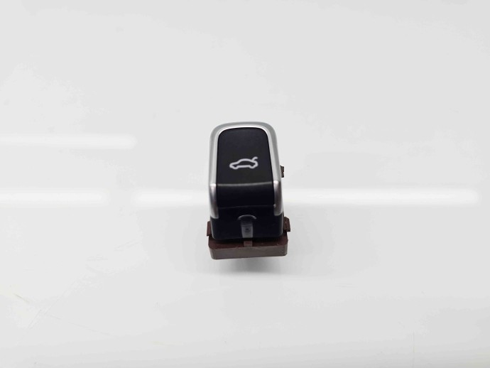 Buton deschidere portbagaj Audi A5 (8T3) [Fabr 2007-2015] 8K0959831B