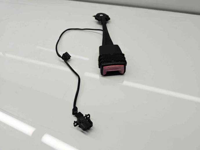 Capsa centura stanga fata Audi A5 (8T3) [Fabr 2007-2015] 8K0857755G