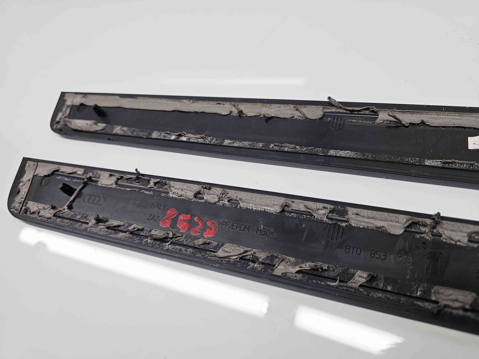 Set trimuri prag Audi A5 (8T3) [Fabr 2007-2015] 8T0853373 / 8T0853374 - imagine 3