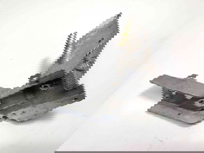 Suport aripa dreapta fata A2536210700 Mercedes E220 W213 2.0 2016-2021