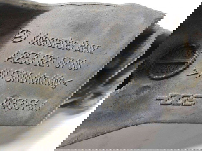 Suport aripa dreapta fata A2536210700 Mercedes E220 W213 2.0 2016-2021