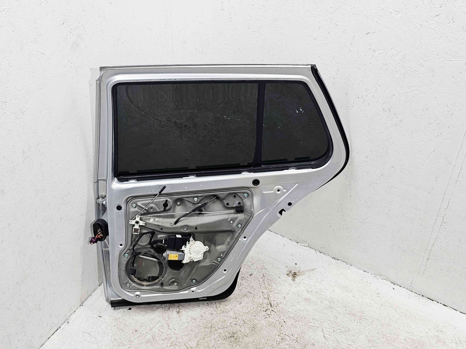 Usa dreapta spate Volkswagen Golf 4 (1J1) [Fabr 1997-2004] LA7W - imagine 10