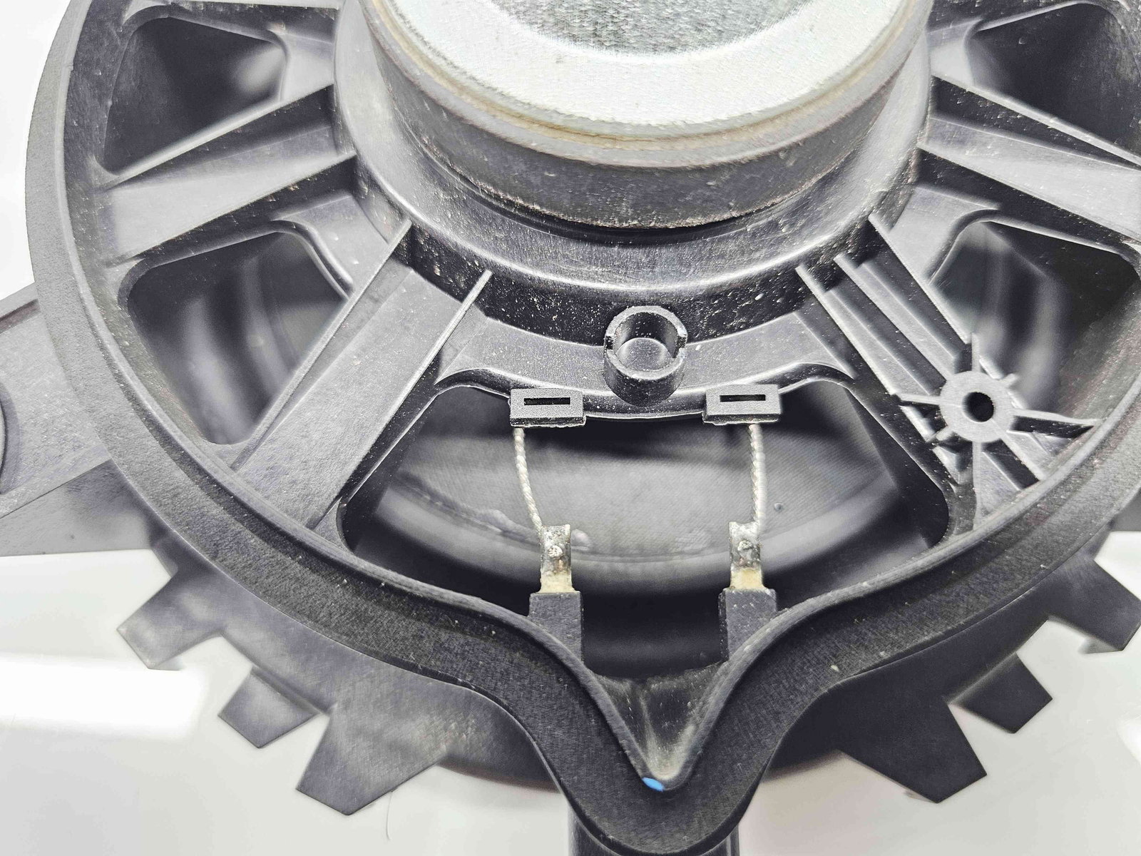 Boxa stanga spate XC60 [Fabr 2008-2017] 30657444 - imagine 4