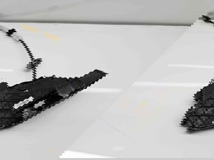 Broasca usa stanga fata XC60 [Fabr 2008-2017] 30799311