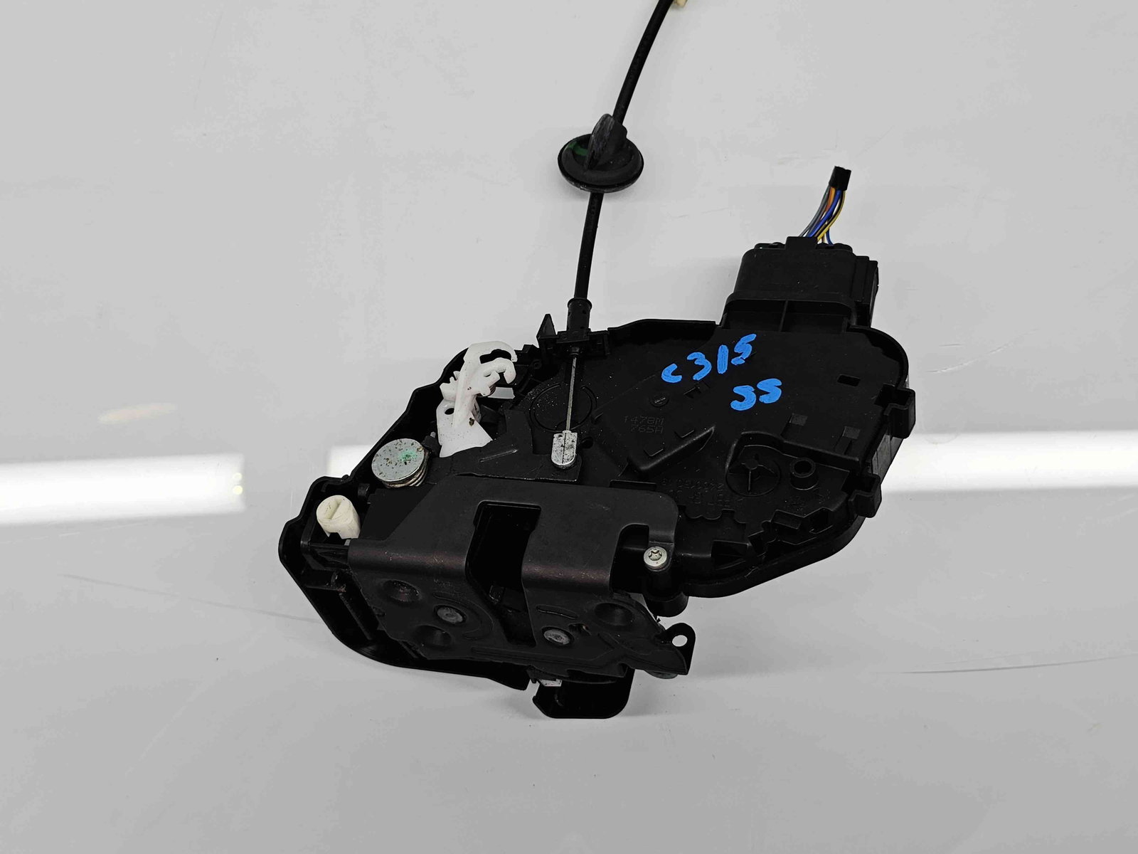 Broasca usa stanga spate XC60 [Fabr 2008-2017] 30799326 - imagine 2