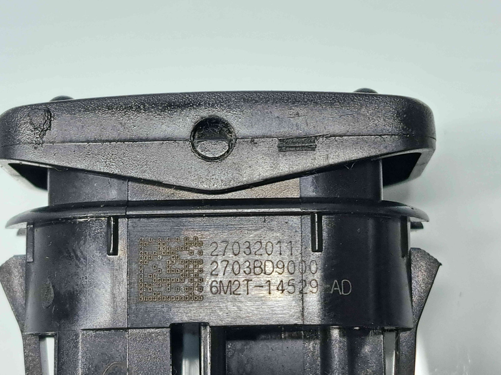 Buton geam stanga spate Ford Mondeo 4 Sedan Facelift [Fabr 2007-2015] 6M2T14529AD - imagine 5