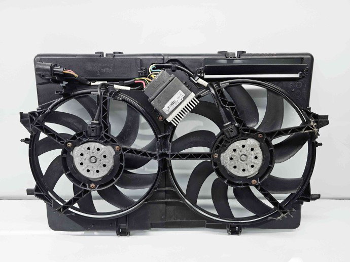 Electroventilator Audi A5 (8T3) [Fabr 2007-2015] 8K0121003P 3.0  CREC 245KW / 333CP