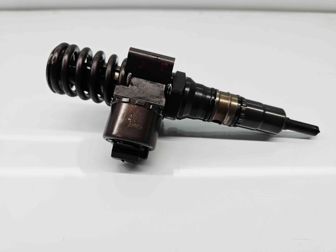 Injector Seat Leon (1P1) [Fabr 2005-2011] Facelift 0414720404 2.0 TDI BKD 103KW / 140CP