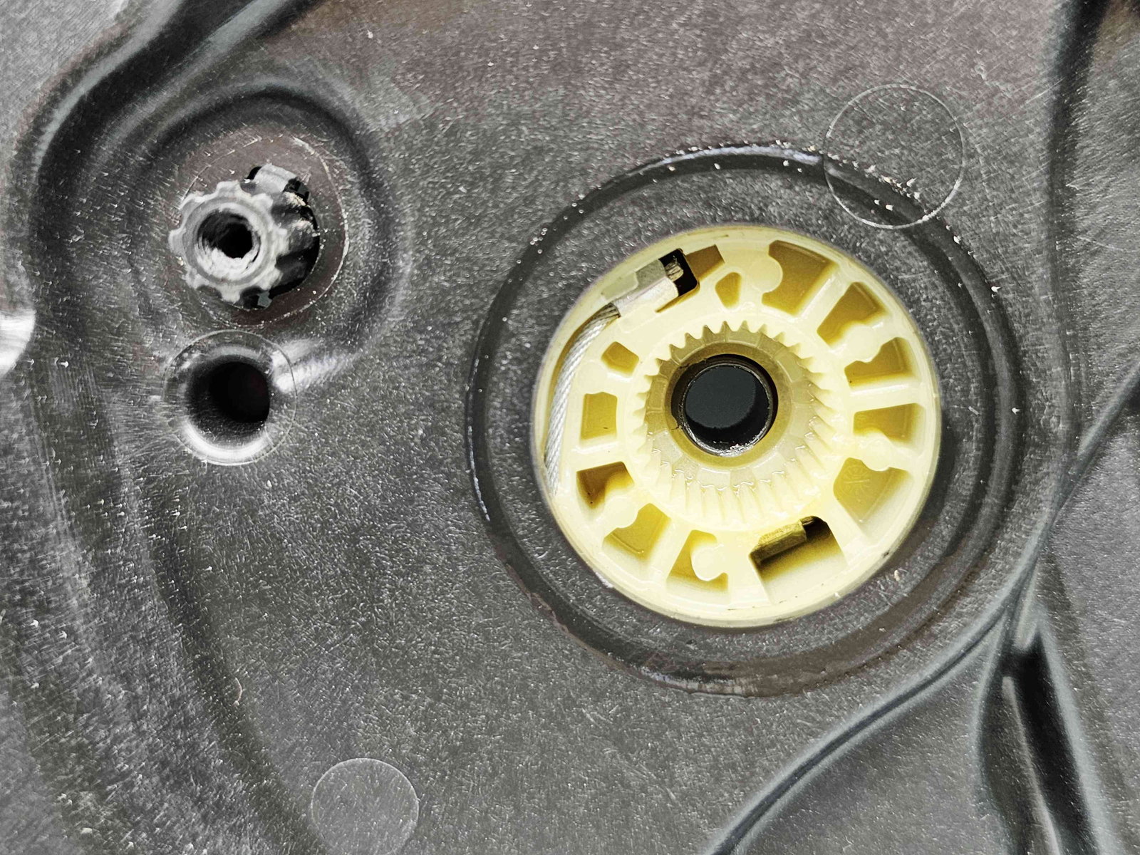 Macara electrica geam dreapta fata XC60 [Fabr 2008-2017] 30753328 - imagine 3