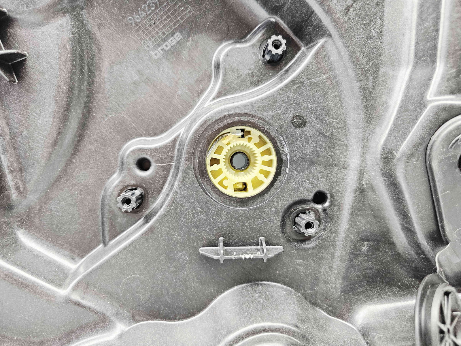 Macara electrica geam dreapta spate XC60 [Fabr 2008-2017] 30753330 - imagine 2