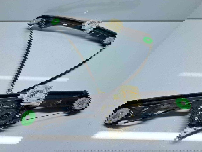 Macara electrica geam stanga fata Bmw 1 (E81, E87) [Fabr 2004-2010] 7067795 / 7138465