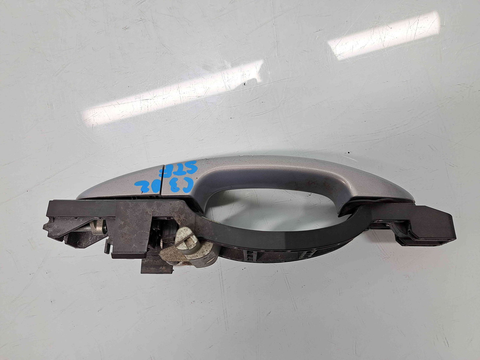 Maner usa stanga fata Ford Mondeo 4 Sedan Facelift [Fabr 2007-2015] Dark Micastone - imagine 4