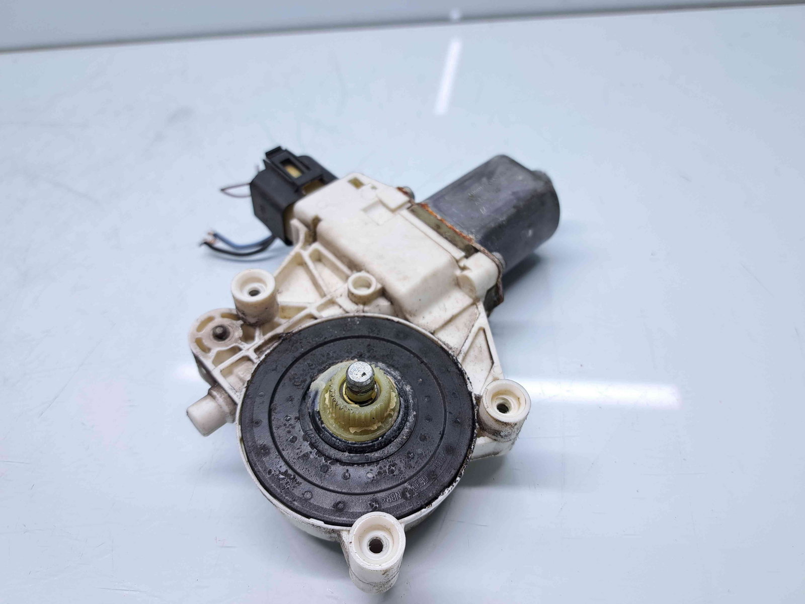 Motoras geam dreapta fata Bmw 1 (E81, E87) [Fabr 2004-2010] 0130822227 - imagine 2