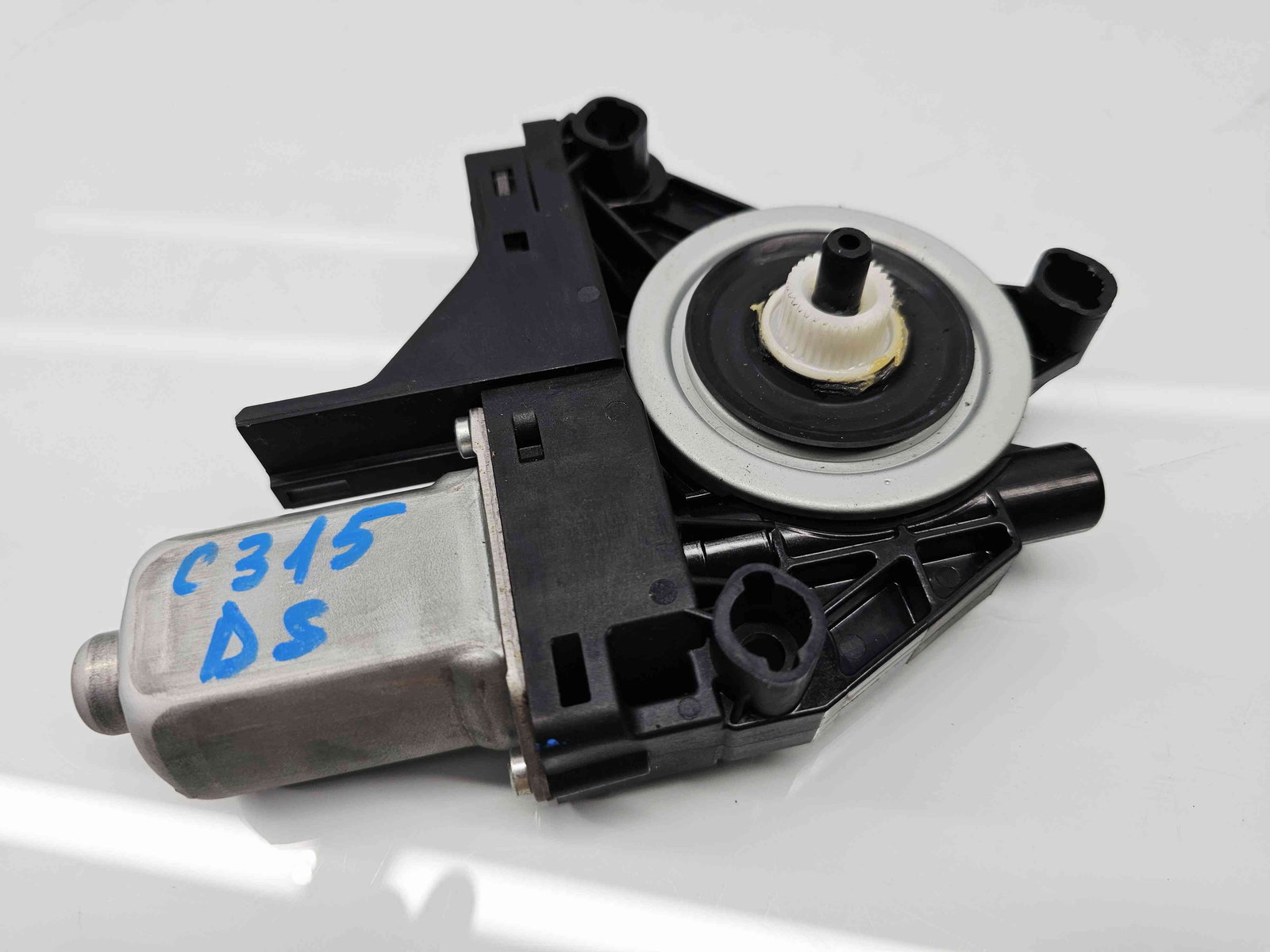 Motoras geam dreapta spate XC60 [Fabr 2008-2017] 966264101 - imagine 1