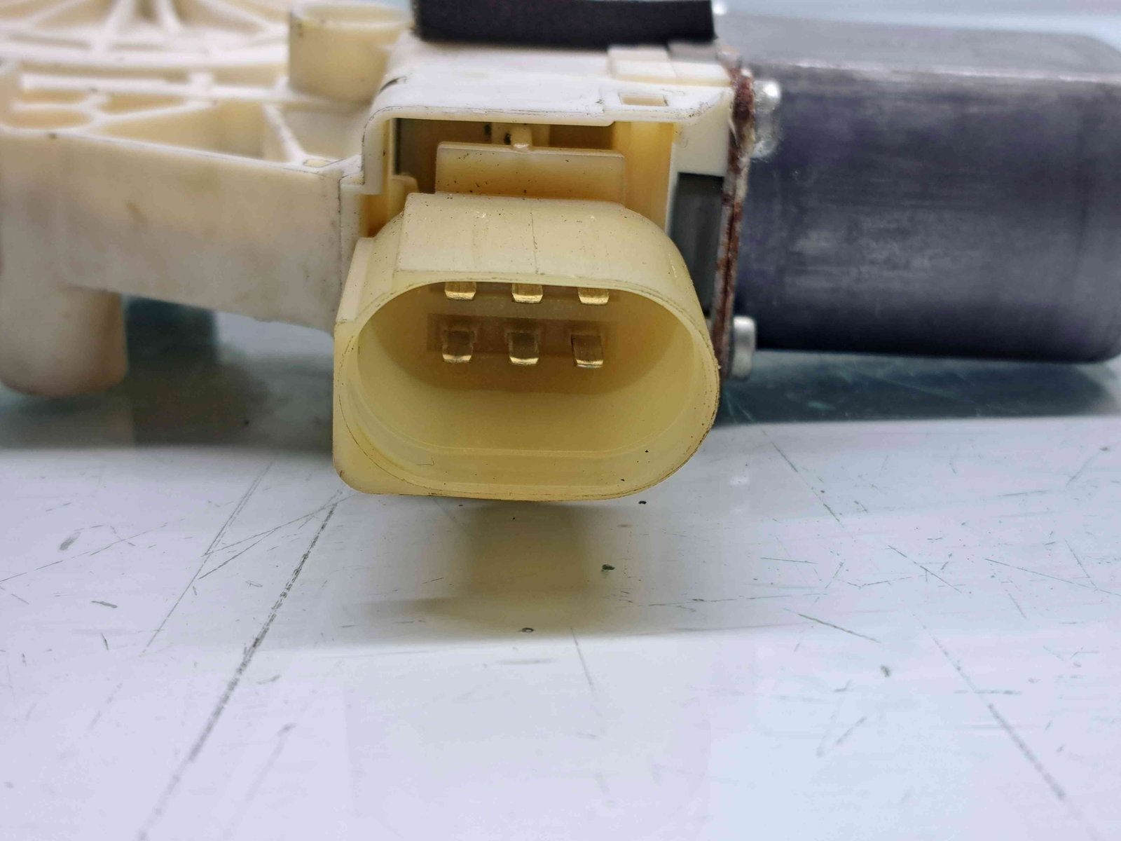 Motoras geam stanga fata Ford Mondeo 4 Sedan Facelift [Fabr 2007-2015] 6M2114A389B - imagine 3