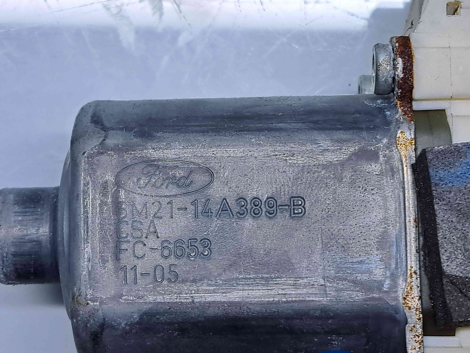 Motoras geam stanga fata Ford Mondeo 4 Sedan Facelift [Fabr 2007-2015] 6M2114A389B - imagine 4