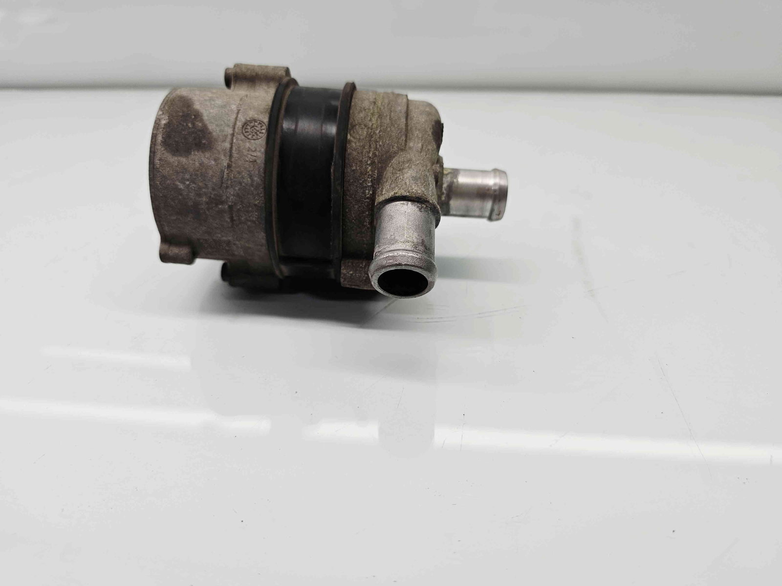 Pompa recirculare apa Audi A5 (8T3) [Fabr 2007-2015] 4H0965567A 3.0 CREC 245KW / 333CP - imagine 3